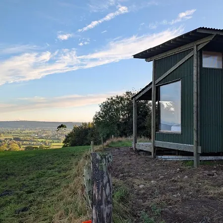 Reconnect At Off-grid Hilltop With Valley Views *