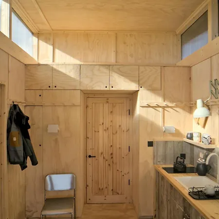 Reconnect At Off-grid Hilltop With Valley Views
