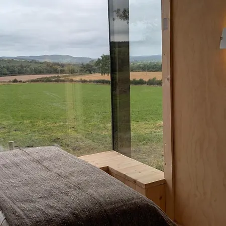 Holiday home Reconnect At Off-grid Hilltop With Valley Views Cappoquin